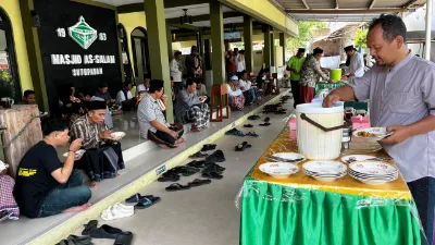 Jumat Berkah Masjid As-Salam Sutopadan 2026